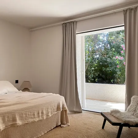 Βίλα Con Piscina Delante Del Mar *